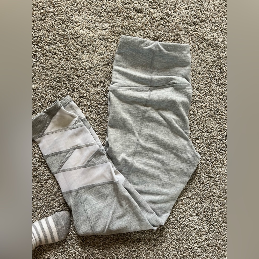 Yoga Pants with Mesh Detail